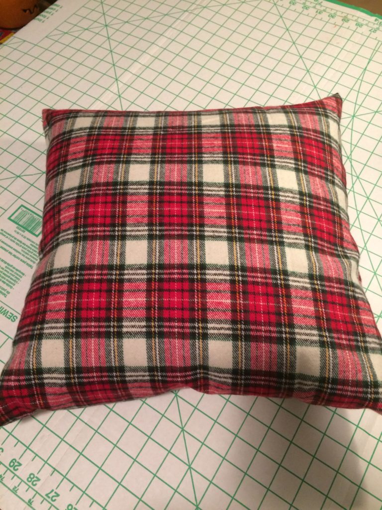 Finished easy pillow cover